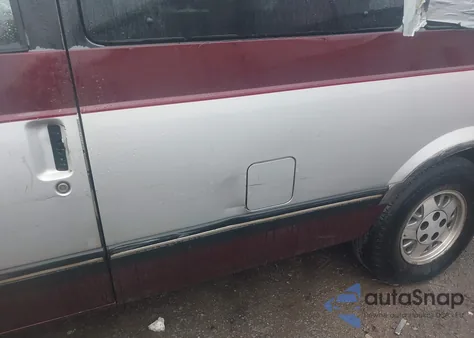 1994 Chevrolet Astro z USA, uszkodzony, nr VIN 1GNDM19Z4RB178709